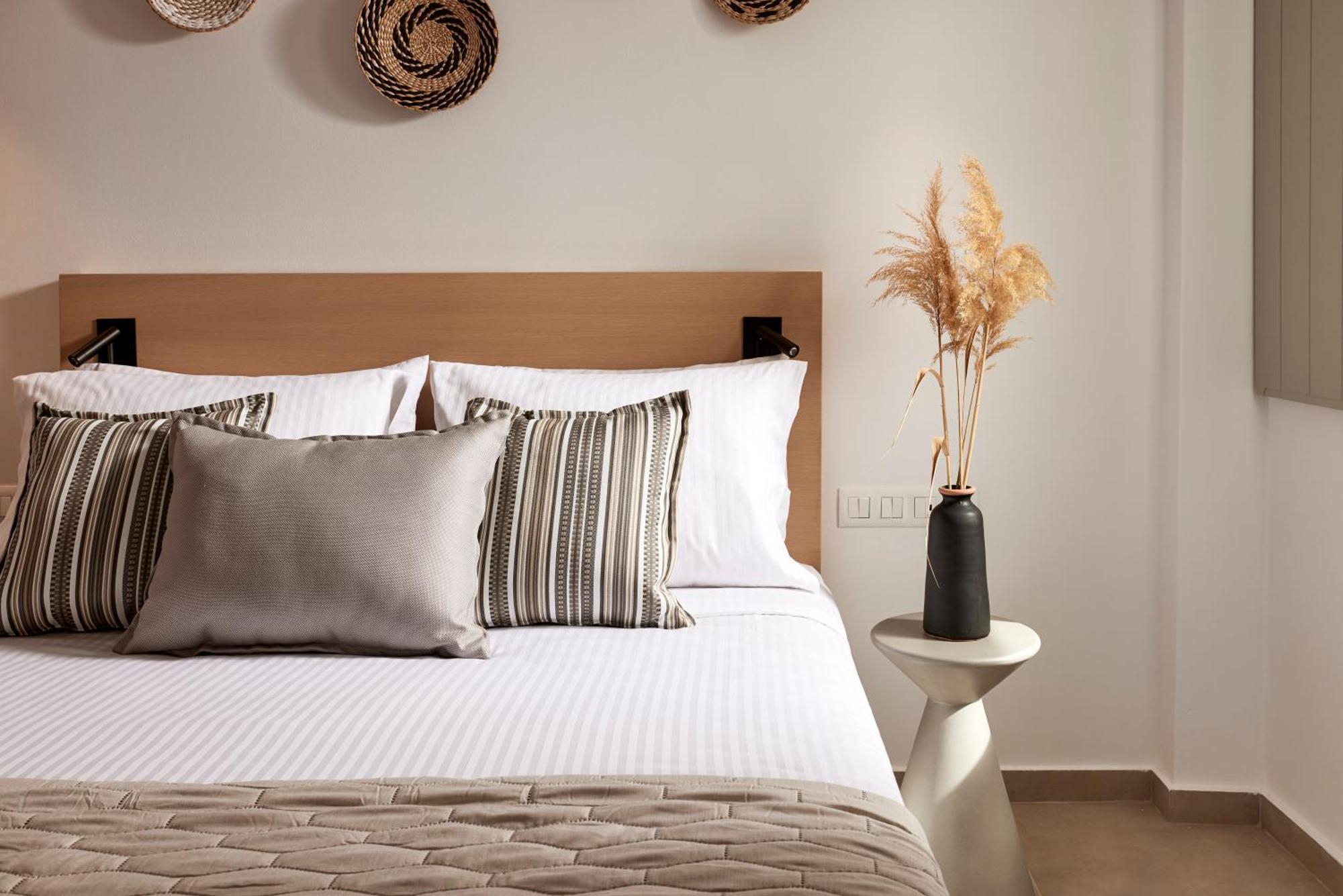 Arcos Suites Sifnos カマライ エクステリア 写真