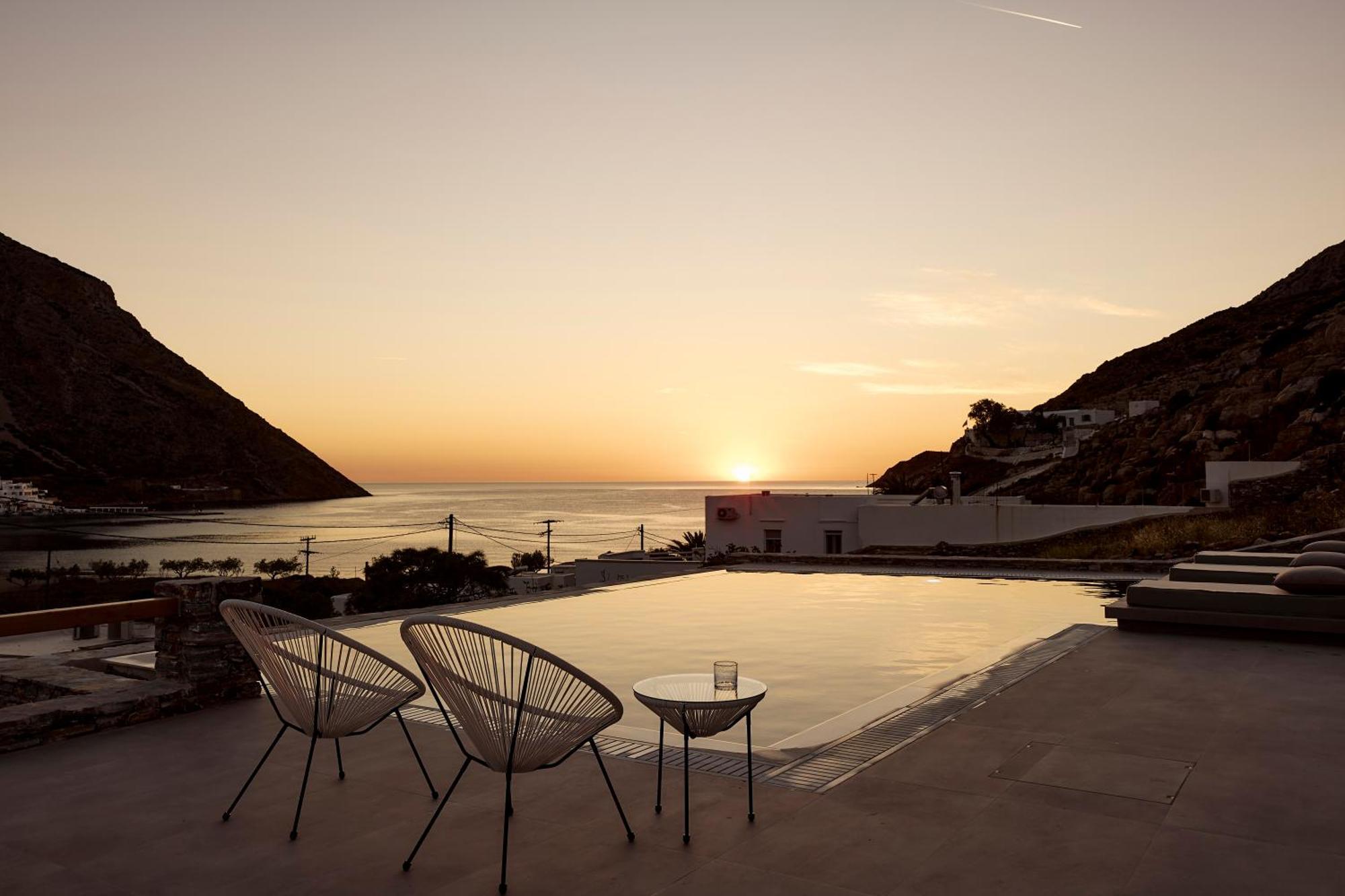 Arcos Suites Sifnos カマライ エクステリア 写真